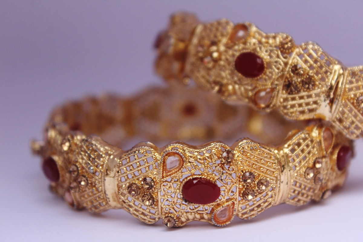 Bracelets & Bangles